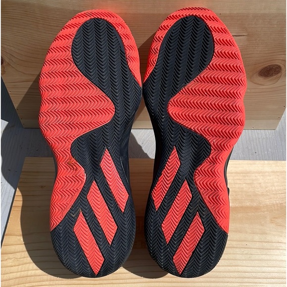 Adidas Original D.O.N. Issue #1 Basketball Shoes - Picture 7 of 8